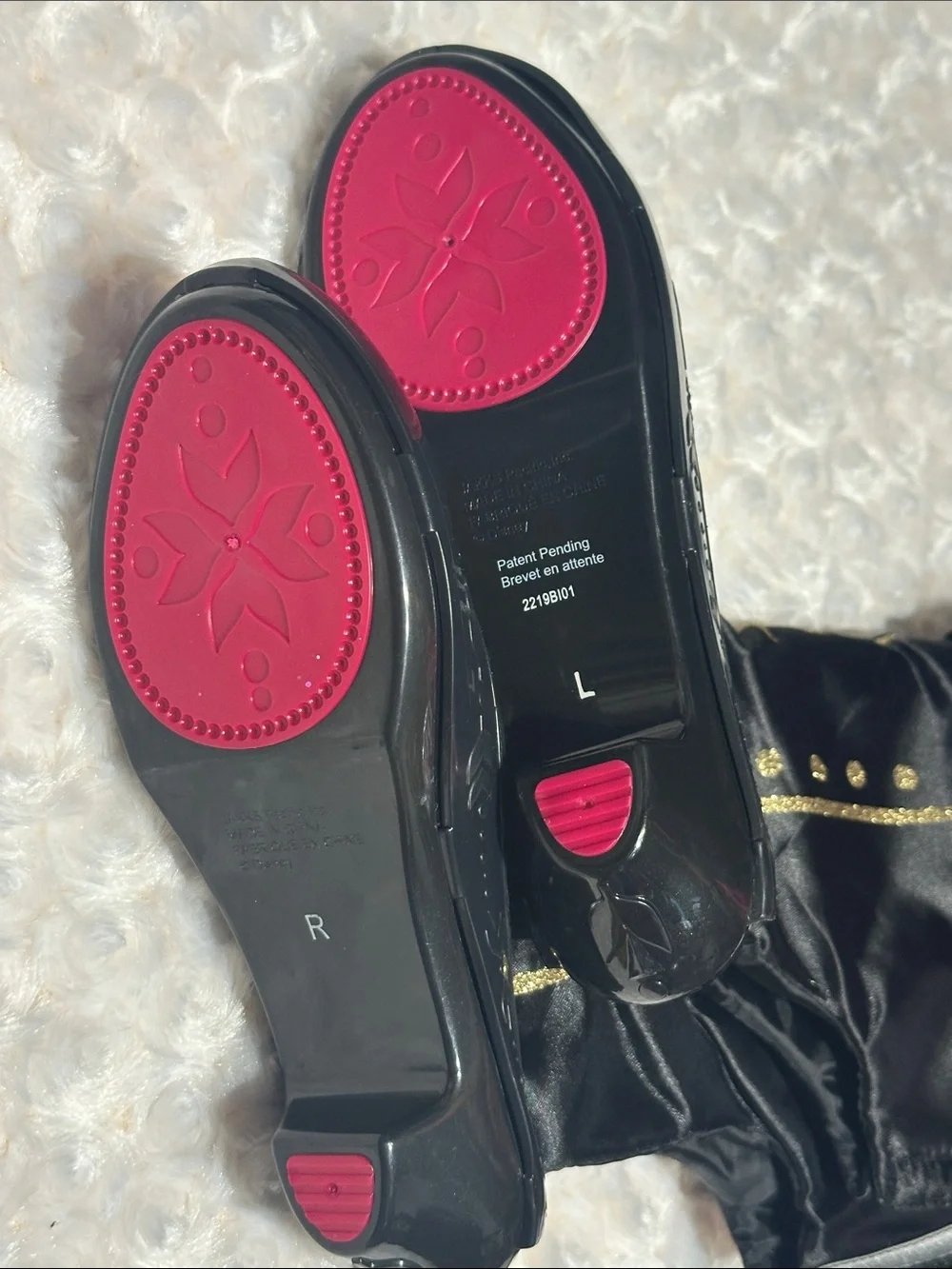 Disney Frozen II Black and Gold Anna Costume Boots 3+